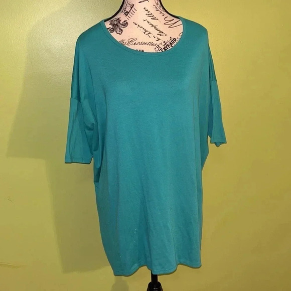 LuLaRoe Teal High-Low Shirt Size Large - Picture 1 of 4